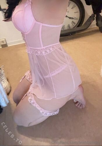 Full leaked Leahbunnyy  page private photo
