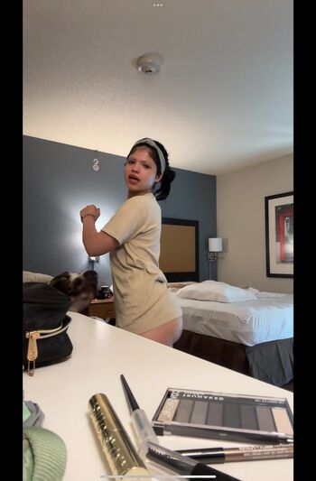 Full leaked Leannnoriega private photo