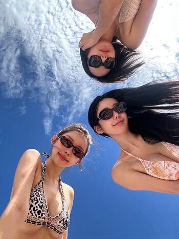 Full leaked Lee gyuri private photo