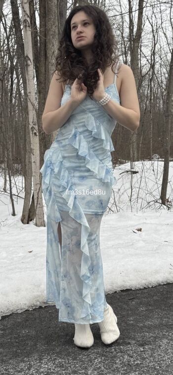 Full leaked Leeseyes private onlyfans photo