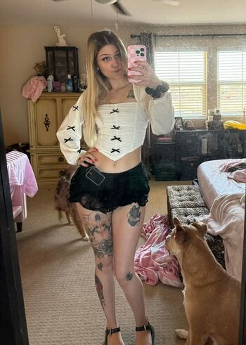 Full leaked Left fordread page private onlyfans photo