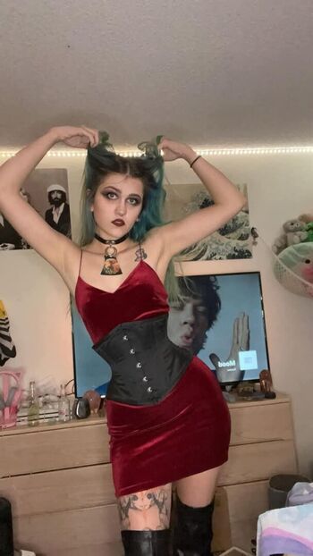 Full leaked Left fordread page private onlyfans photo