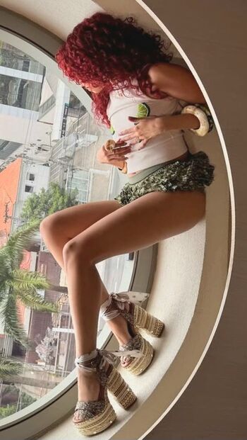 Full leaked Leigh anne pinnock private onlyfans photo