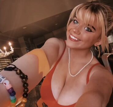 Full leaked Leigh ford private onlyfans photo