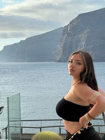 Full leaked Leila hussein private photo