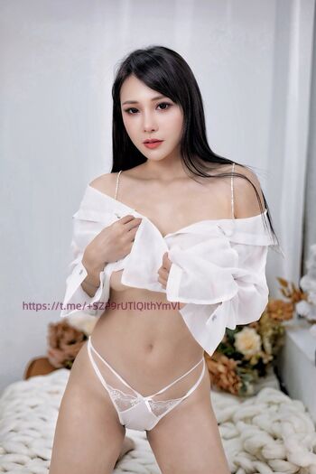 Full leaked Lelewu page private photo
