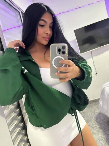 Full leaked Lena farhat private onlyfans photo