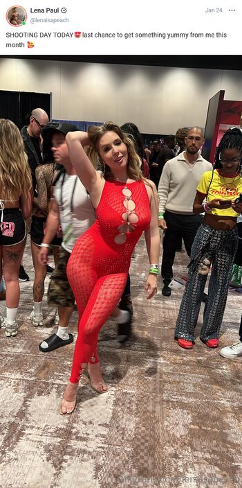 Full leaked Lena paul page private onlyfans photo