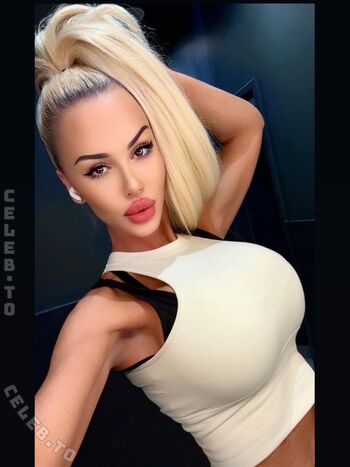 Full leaked Lena r private onlyfans photo