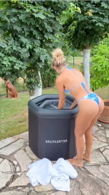 Full leaked Lena schwender page private onlyfans photo