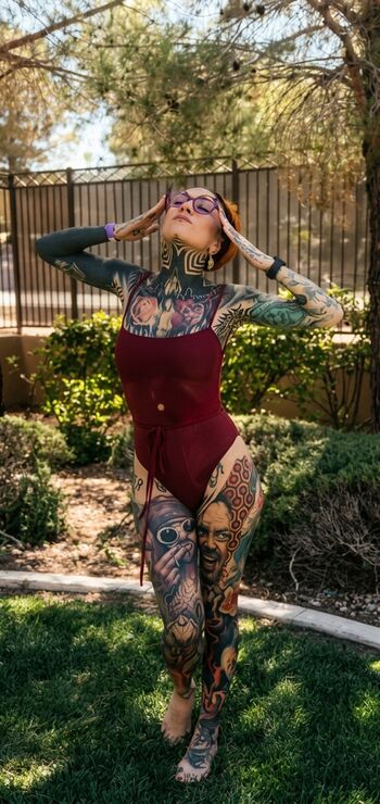 Full leaked Lena scissorhands private photo