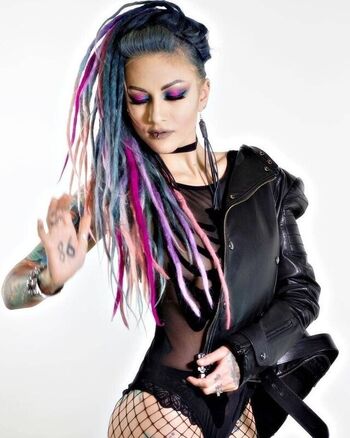 Full leaked Lena scissorhands private photo