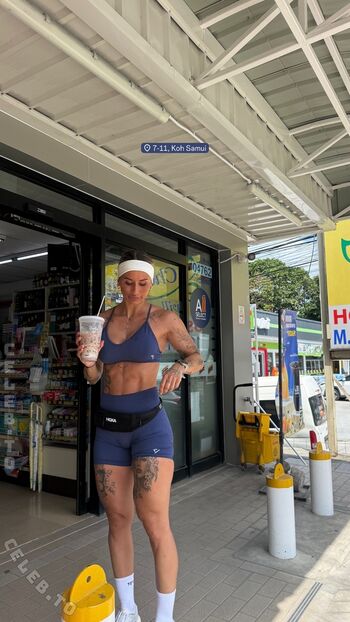 Full leaked Lenaajoy page private onlyfans photo