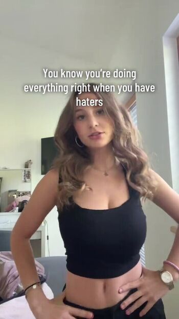 Full leaked Lenahfr private photo