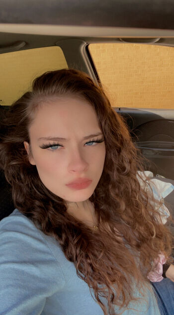 Full leaked Lenahoodrat private onlyfans photo