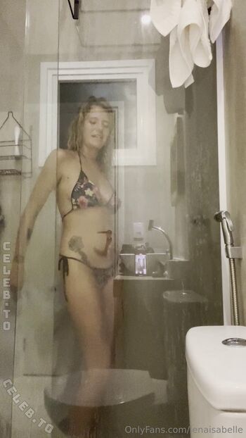 Full leaked Lenaisabellex private photo