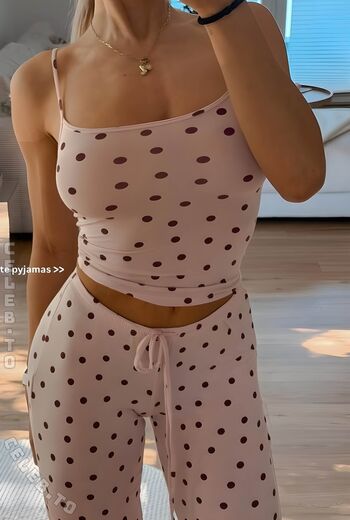 Full leaked Lenaknk private photo