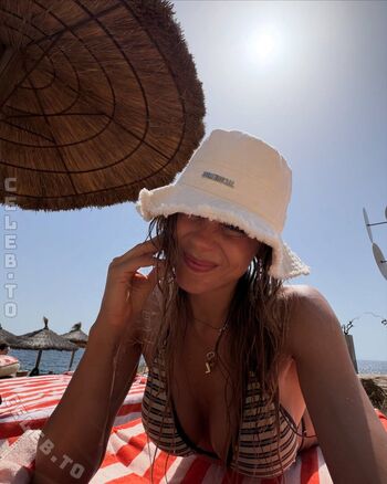 Full leaked Lenaknk private photo