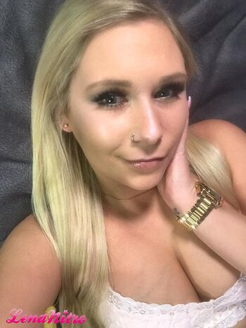 Full leaked Lenanonlineshop private photo