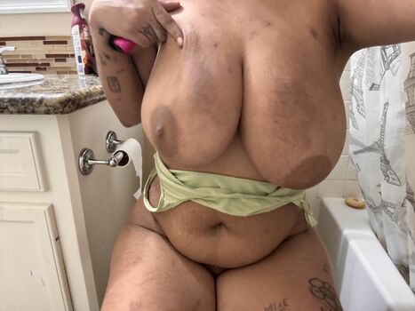 Full leaked Lenaporn page private onlyfans photo