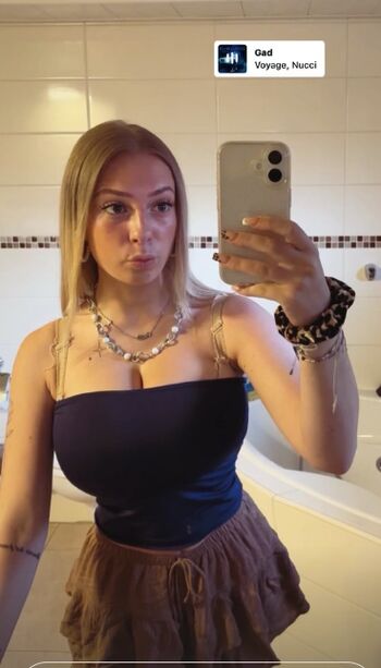 Full leaked Lenasalm private onlyfans photo