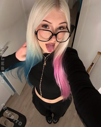 Full leaked Lenavsophie private photo