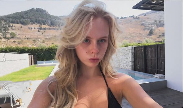 Full leaked Leni marie private photo