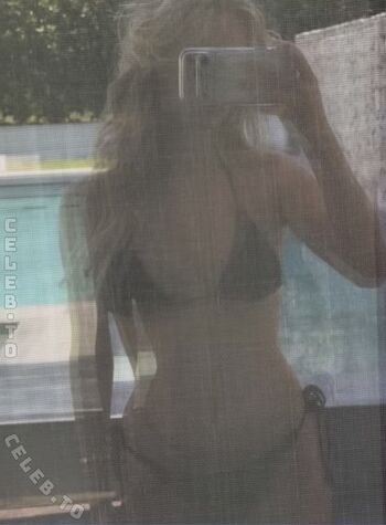 Full leaked Leni marie private photo