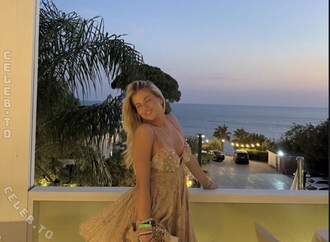 Full leaked Leni pieckenhagen private photo