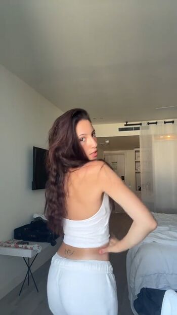 Full leaked Lenie v private photo
