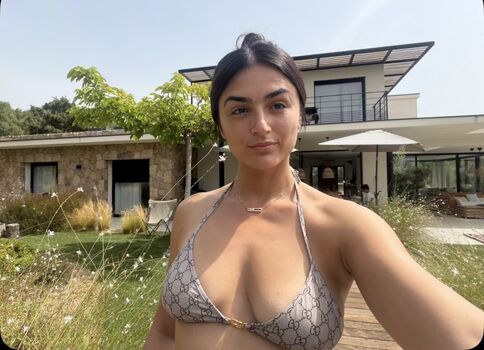 Lenna Vivas