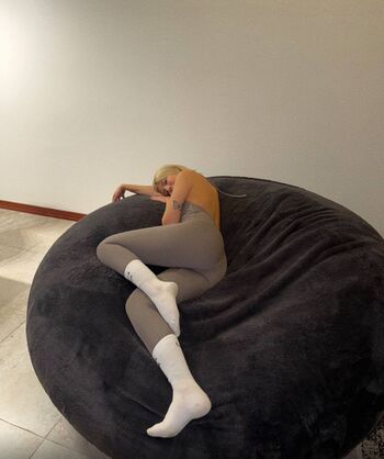 Full leaked Lenniow private photo
