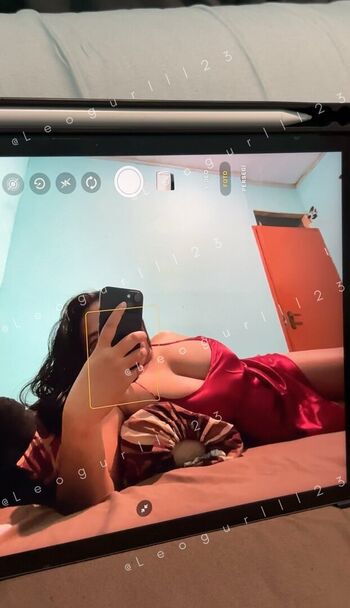 Full leaked Leogurlll private onlyfans photo