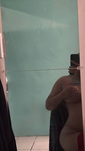 Leogurlll23