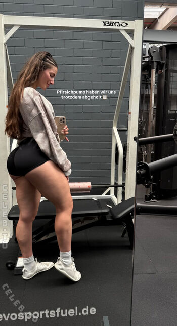 Full leaked Leonie kommoss private photo