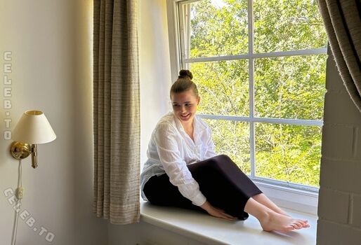 Full leaked Leonih page private onlyfans photo