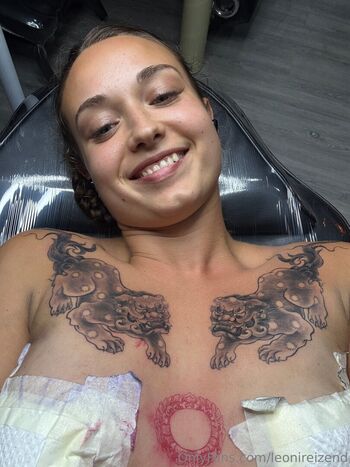 Full leaked Leonireizend private onlyfans photo