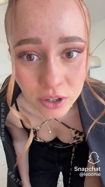 Full leaked Leoobalys private photo