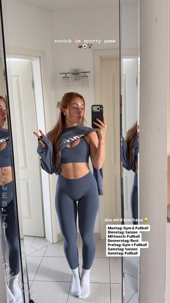 Full leaked Leoobalys page private onlyfans photo