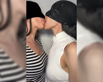 Full leaked Lesbicouplefeet private photo