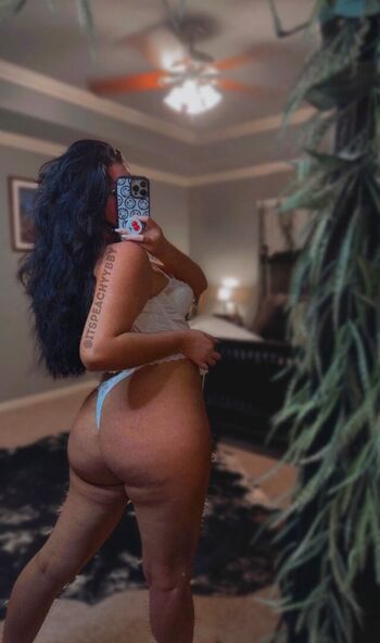 Full leaked Lesham private onlyfans photo