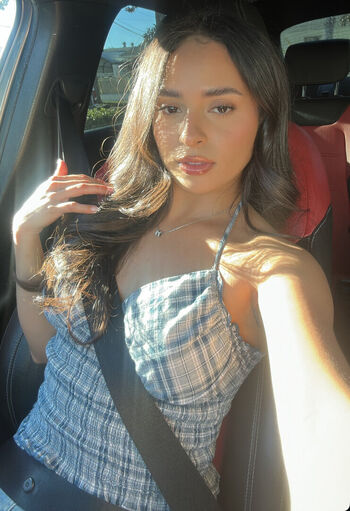 Full leaked Lesizzl private photo