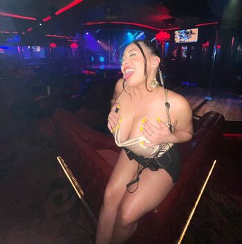 Full leaked Leslie allen private onlyfans photo