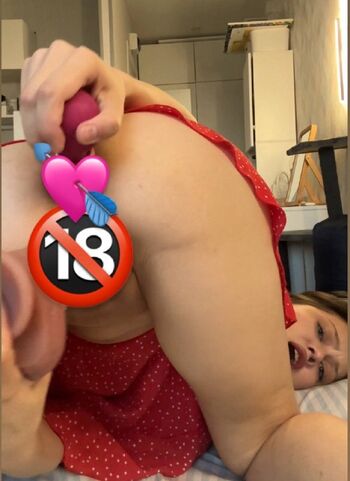 Full leaked Lesyaavz private photo