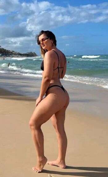 Full leaked Leticialopes page private photo