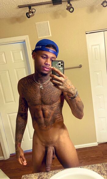 Full leaked Letmesee private onlyfans photo