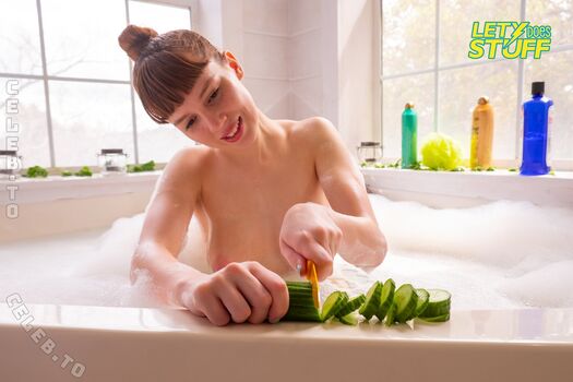 Full leaked Letydoesstuf private photo