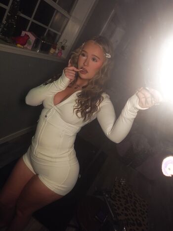 Full leaked Lexbabyxoo private onlyfans photo