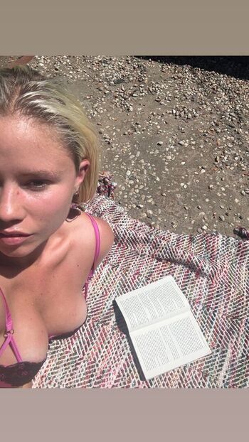 Full leaked Lexee smith private photo