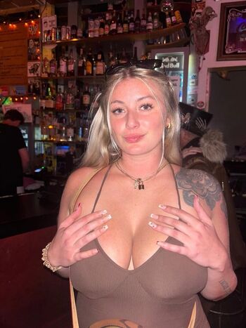 Full leaked Lexi darland private onlyfans photo